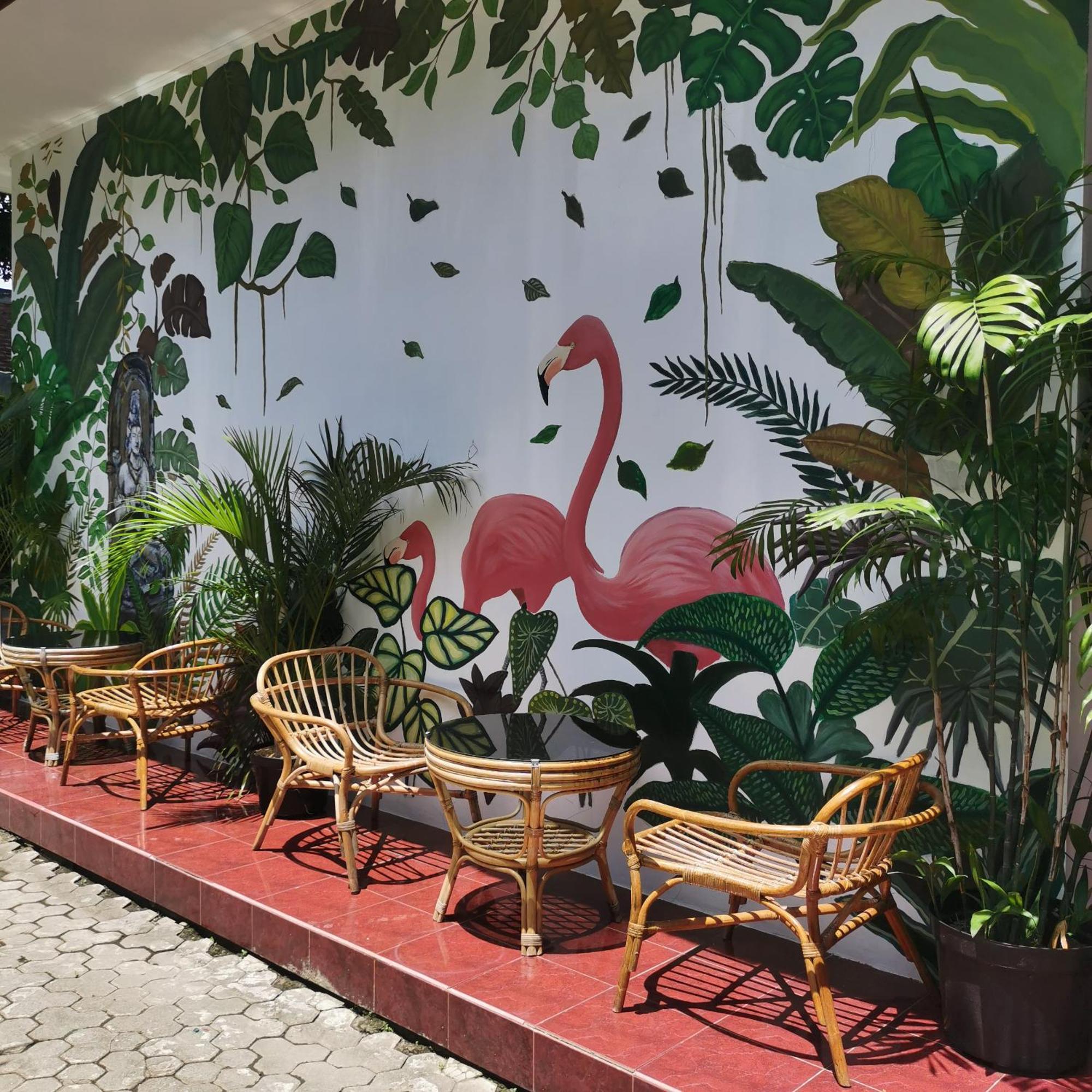 Snooze Ijen Hostel Banyuwangi  Exterior photo